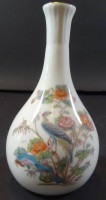 Auktion 500009 / Los  <br>kl. Vase "Wedgwood" Kutani Crane, H-13 cm