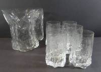 Auktion 332 / Los 10047 <br>Designer-Krug mit 6 Bechern "Putz&amp;Peill", alle Teile gemarkt, Krug H-18 cm, Becher H-12 cm