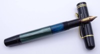 "Pelikan" Füller mit Goldfeder 0.585, Stärke M, Namensgravur