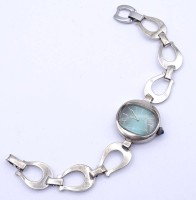 Auktion 500011 / Los  <br>Armbanduhr Avia, Vollsilber 0.800, mechanisch, Werk steht, Krone fest, ges.Gew. 26,7g.