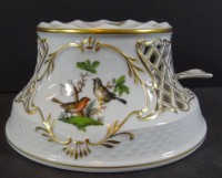 Auktion 334 / Los 8004 <br>Stövchen "Herend" Dekor Rothschild, H-8 cm, D-15 cm,