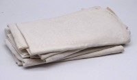 Auktion 334 / Los 13002 <br>6x Leinen Tischdecken mit Monogramm, Altersspuren, 120x54cm