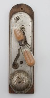 Auktion 334 / Los 16013 <br>alte Sanduhr, wohl 20/30er Jahre, gemarkt, Altersspuren, H-17,5cm.