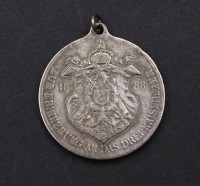 Erinnerungsmedaille an das Drei Kaiserjahr 1888, Silber, gehenkelt, 20g., D. 35,3mm