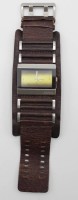 Auktion 334 / Los 2003 <br>Armbanduhr, axent of Scandinavia, Quartz, breites Lederarmband, ca. 4,5 x 3,5cm.
