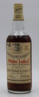 Auktion 334 / Los 15015 <br>John Dewar &amp; Sons: White Label Dewar's Fines Scotch Whisky, ungeöffnet, Kellerschmutzig, Etikett beschriftet