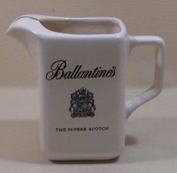 Auktion 334 / Los 9019 <br>Barkrug mit Ballentine's Aufschrift, Italien, H-16cm