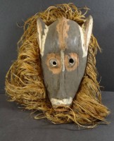 Auktion 334 / Los 15024 <br>rituelle afrikan. Maske, H-26 cm, Altersspuren