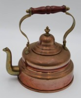 Auktion 334 / Los 15034 <br>Kupfer-Teekessel, gemark SUS, ca. H-23cm.