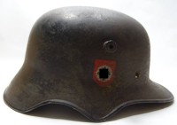Stahlhelm Organisation Todt, 3. Reich, mit Altersspuren, rostfleckig