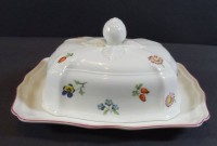 Auktion  / Los  <br>Butterdose "Villeroy&amp;Boch" Petit fleur,