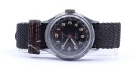 Auktion 500011 / Los  <br>Armbanduhr "Median Technic", mechanisch, Werk läuft kurz an, D. 34mm, Alters- und Gebrauchsspuren