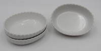 Los 8051 <br>3x kl. Schalen, KPM Berlin, Szeptermarke, Weißporzellan, H-2,5cm B-10cm.