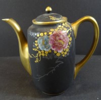 Auktion 344 / Los 15544 <br>Kaffeekanne, Blumenbemalung, China, H-17 cm