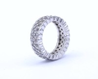 Auktion 336 / Los 1017 <br>Silberring mit klaren Steinen, Sterlingsilber 925/000, 8,2g., RG 54