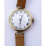 Auktion 363 / Los 2019 <br>Armbanduhr "Rolex" Mod. Rolco, GG Gehäuse 375/000, mechanisch, Werk läuft für einige Minuten, D. 25,3mm, Dellen am Deckel