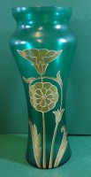 Auktion 336 / Los 10007 <br>Vase im Jugendstil mit Goldbemalung, H-21 cm