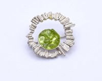 Los  <br>925er Silber Brosche mit Peridot, D. 2,8cm, 5,7g.