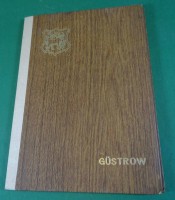 Auktion 336 / Los 6092 <br>Fotomappe "Güstrow" mit 12 grossformatigen Abzügen, wohl 60-er Jahre, 24x18 cm