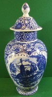 Los  <br>gr. Deckelvase "T.Delft blu", Blaumalerei, H-36 cm