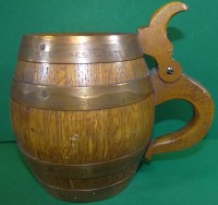 Los  <br>Bierkrug aus Holz in Fassform, Dauben beschriftet, beschriftet, dat. 1938