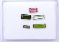 Auktion 337 / Los 1026 <br>Turmaline zus. 3,25ct.,