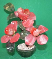 Auktion 337 / Los 15508 <br>kl. Jadebaum mit Blüten, H-16 cm, B-13 cm