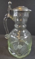 Auktion 337 / Los 10022 <br>Weinkrug, Waldglas mit Zinndeckel, Handarbeit, H-23 cm