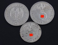 3x Reichsmark Münzen, Drittes Reich, Silber, 1x 2 und 2x 5 RM, zus. 35,5g., verso Paul von Hindenburg