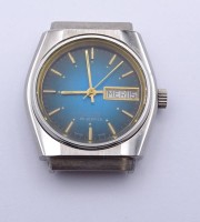 Auktion 338 / Los 2001 <br>Armbanduhr , Markenlos, Automatic, Werk steht, 33x38mm