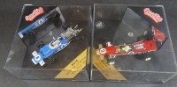 Los  <br>2x Rennwagen-Modelle von Quartzo, Mod. 4018-Mantra MS80, 1969, Monaco, und Lotus 49B, 1968, Monaco, beide in Display