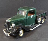 Los  <br>Pick Up Automodell "Ford V6" von Solido, 1:18, Mod. 1936