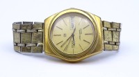 Los 2032 <br>Herren Armbanduhr "Doxa", Stratoquartz 2000, Quartzwerk, Gehäuse 37x40mm, Funktion nicht überprüft, starke Tragespuren