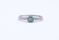 Silber Ring mit Smaragd, Sterling Silber 0.925, 2,4 g., RG 63