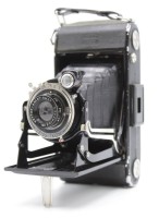 Los 16011 <br>Balgenkamera, Zeiss Ikon, in Bereitschaftstasche, Altersspuren, Funktion nicht geprüft