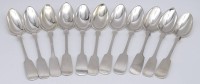 Los 11008 <br>11x Esslöffel, Silber 800/000, Spatenform, 1x mit Monogramm, unterschiedliche Hersteller, 2x mit Tremolierstrich, L. 22,5cm , zus.683 g.