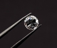Brillant 0,46ct., Piqué