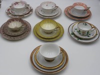Los 8051 <br>7x div. Sammelgedecke, unterschiedliche Dekore und Manufakturen, Tassen ca. H-6cm, 1x Tasse mit Chip