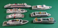 Los  <br>7x div Passagier-Schiffs-Modelle, Hartplastik/Metall?, L-max. 21 cm