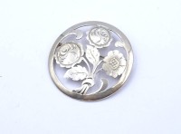 Los 1084 <br>Runde Silberbrosche 900/000 Handarbeit, D. 45mm, 10,6g.