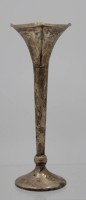 Los 11023 <br>Vase, Silber (gepr.), ca. 50gr., ungepflegte Erhaltung, H-16,3cm.