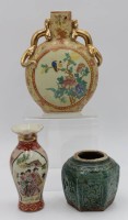Auktion  / Los 15548 <br>3tlg. Konvolut, China/Japan, Altersspuren, ca. H-20,2cm.