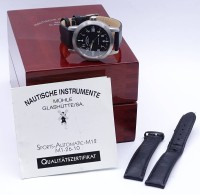 Herren Armbanduhr "Nautische Instrumente Mühle Glashütte / SA., Automatik, in Box, D. 38mm, Werk läuft