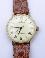 Auktion 339 / Los 2039 <br>Herren Armbanduhr "Ruhla", D. 33,0mm, mechanisch, Werk läuft
