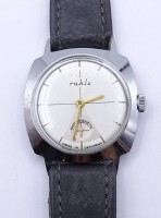 Auktion 339 / Los 2041 <br>Herren Armbanduhr "Ruhla", Gehäuse 34,4x34,4mm, mechanisch, Werk läuft