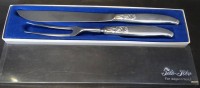 Auktion 339 / Los 11005 <br>Tranchierbesteck, Griffe Silber-925- Mylus Norway, neuwertig in OVP, L-29 cm, zus. 180 gramm