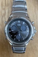 Auktion 339 / Los 2050 <br>HAU "TCM" Chronograph Alarm mit Stahlband, neuwertig, Quartz