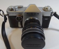 Auktion 339 / Los 16015 <br>Kamera "Ricoh" Single X TLS mit  Weltblick Auto Super 1:1,7, f: 55mm, gut erhalten