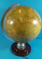 Auktion 339 / Los 16022 <br>gr. beleuchtbarer Globus "JRO" um 1950, noch mit Stettin und Königsberg, H-37 cm