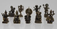 Auktion 339 / Los 15525 <br>11x kl, Bronze-Minaturen, Buddahs und Hindu-Gottheiten, Bronze, ca. H-4,5cm.